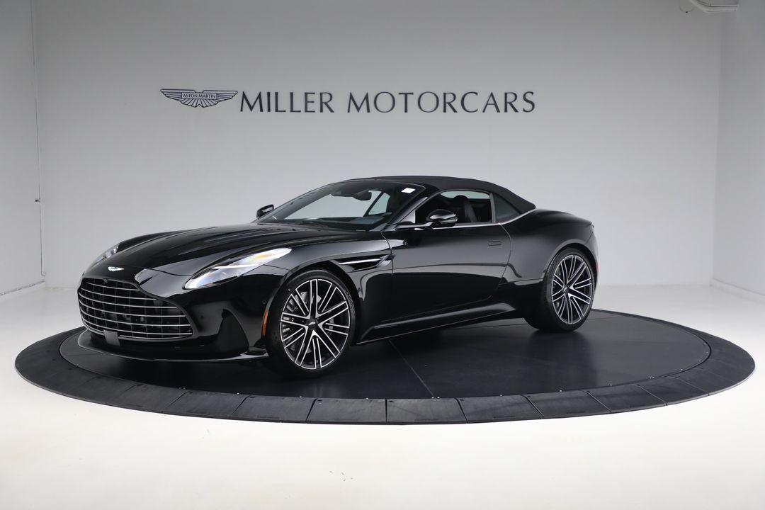 2025 Aston Martin DB12