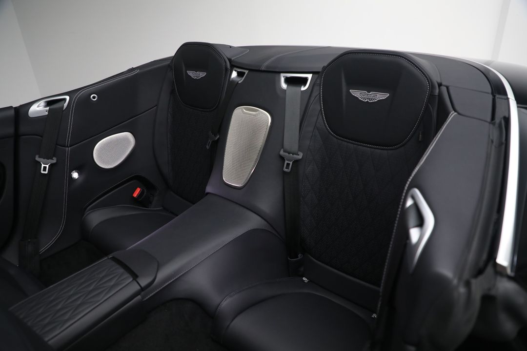 2025 Aston Martin DB12