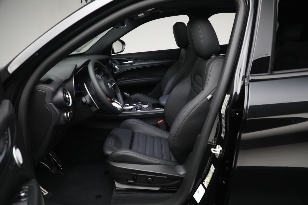 2024 Alfa Romeo Stelvio