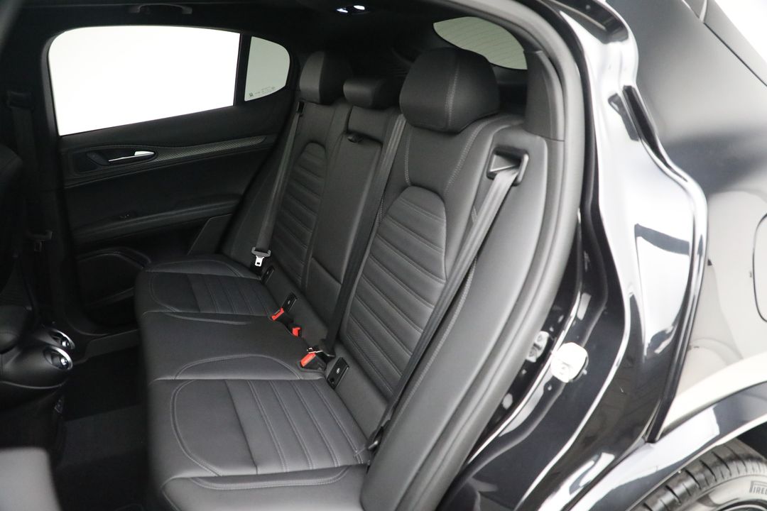 2024 Alfa Romeo Stelvio