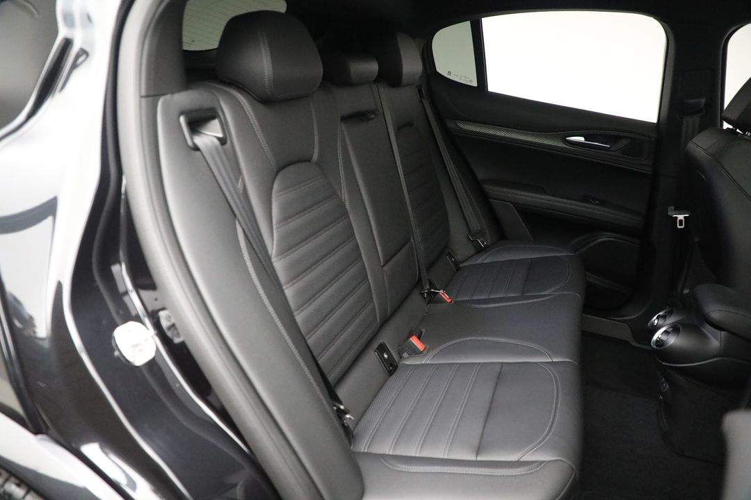 2024 Alfa Romeo Stelvio