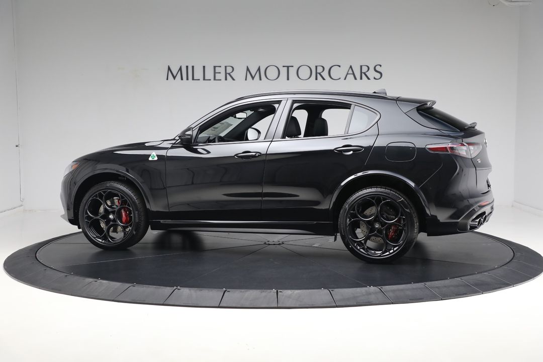 2024 Alfa Romeo Stelvio