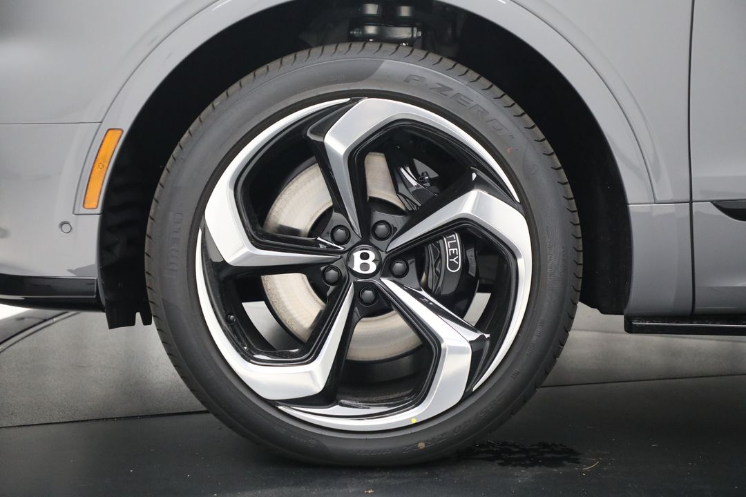 2024 Bentley Bentayga