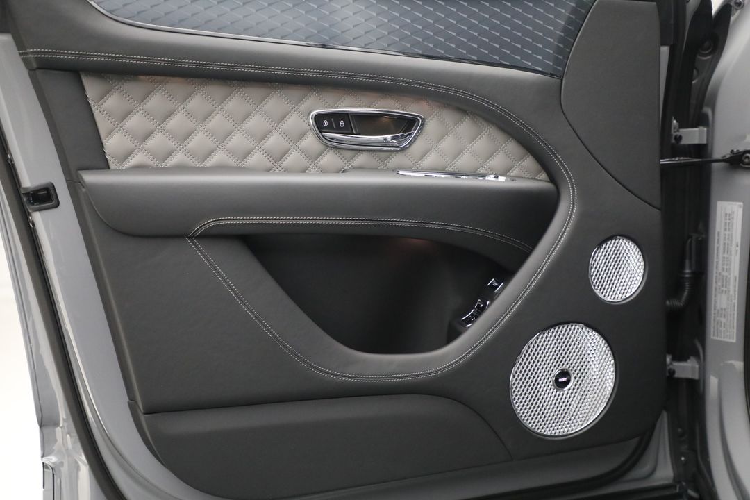 2024 Bentley Bentayga