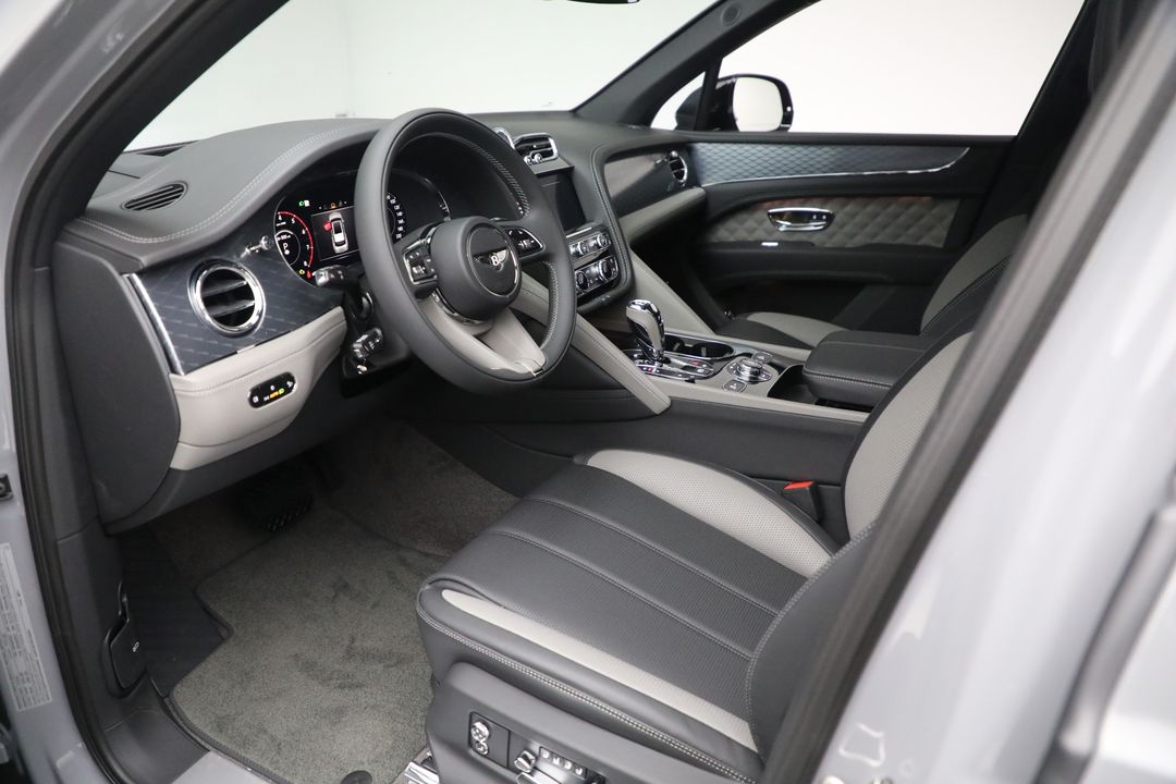 2024 Bentley Bentayga
