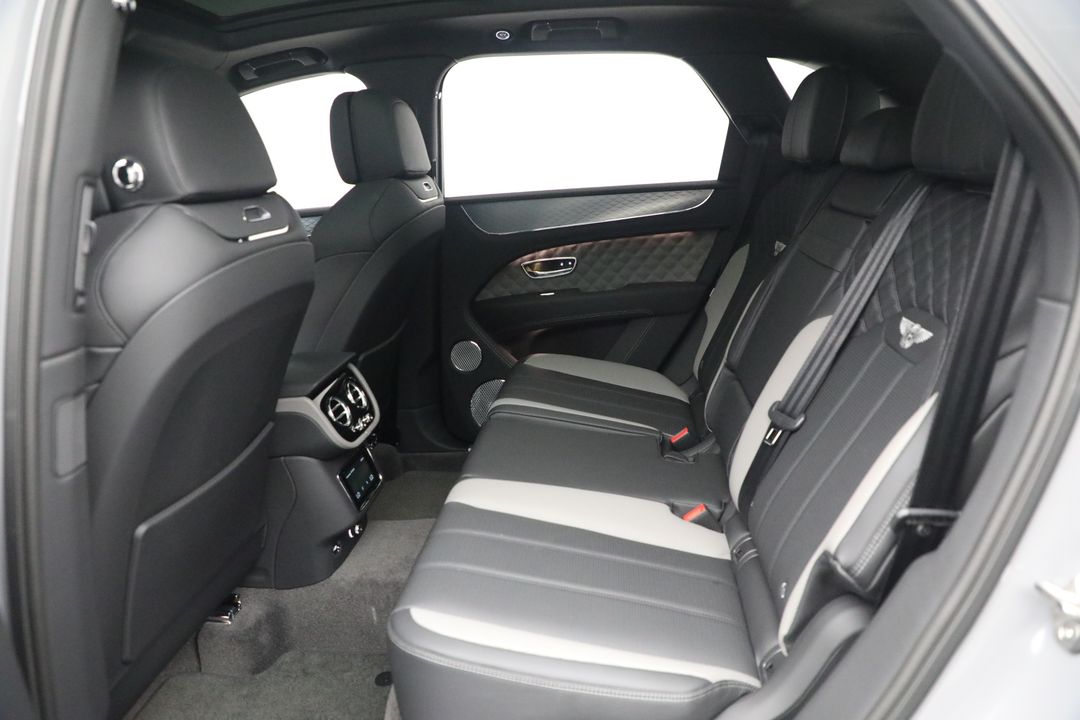 2024 Bentley Bentayga