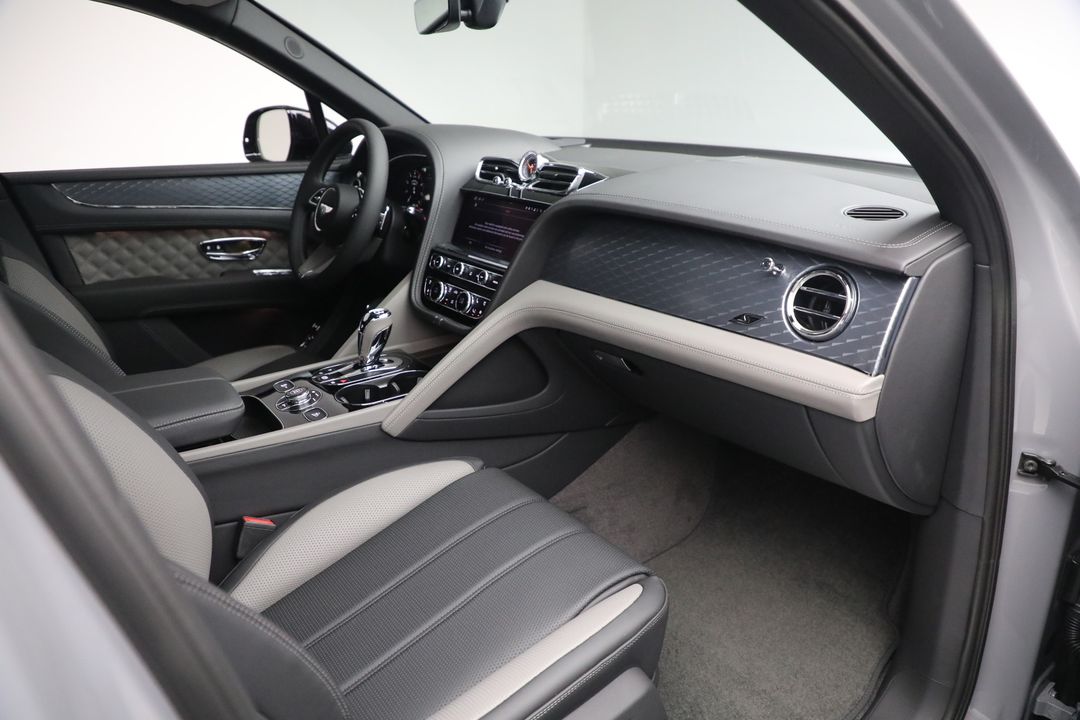 2024 Bentley Bentayga