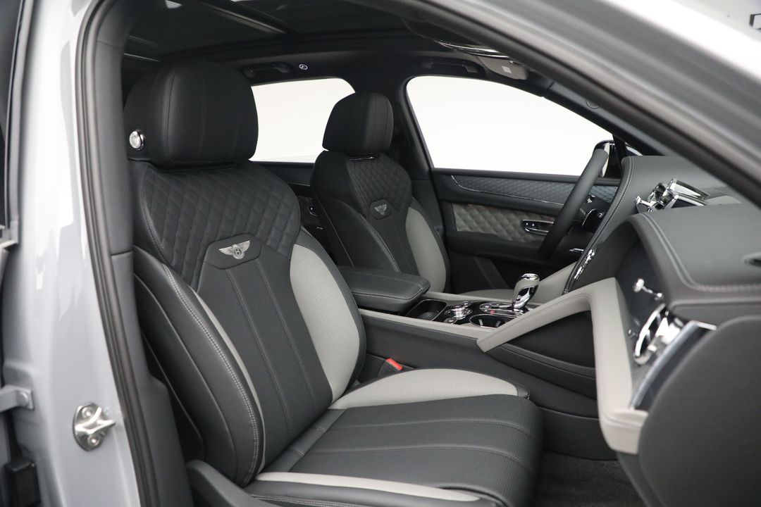2024 Bentley Bentayga