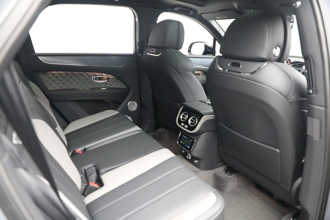2024 Bentley Bentayga