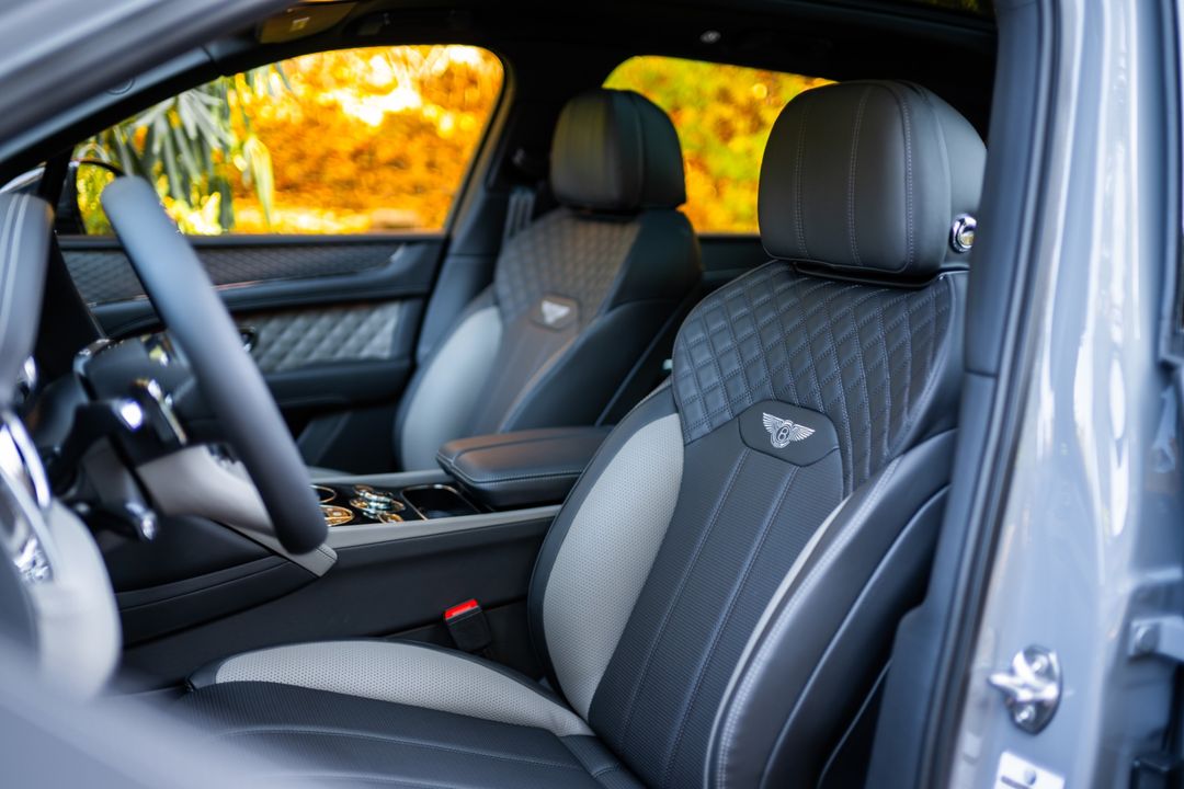 2024 Bentley Bentayga