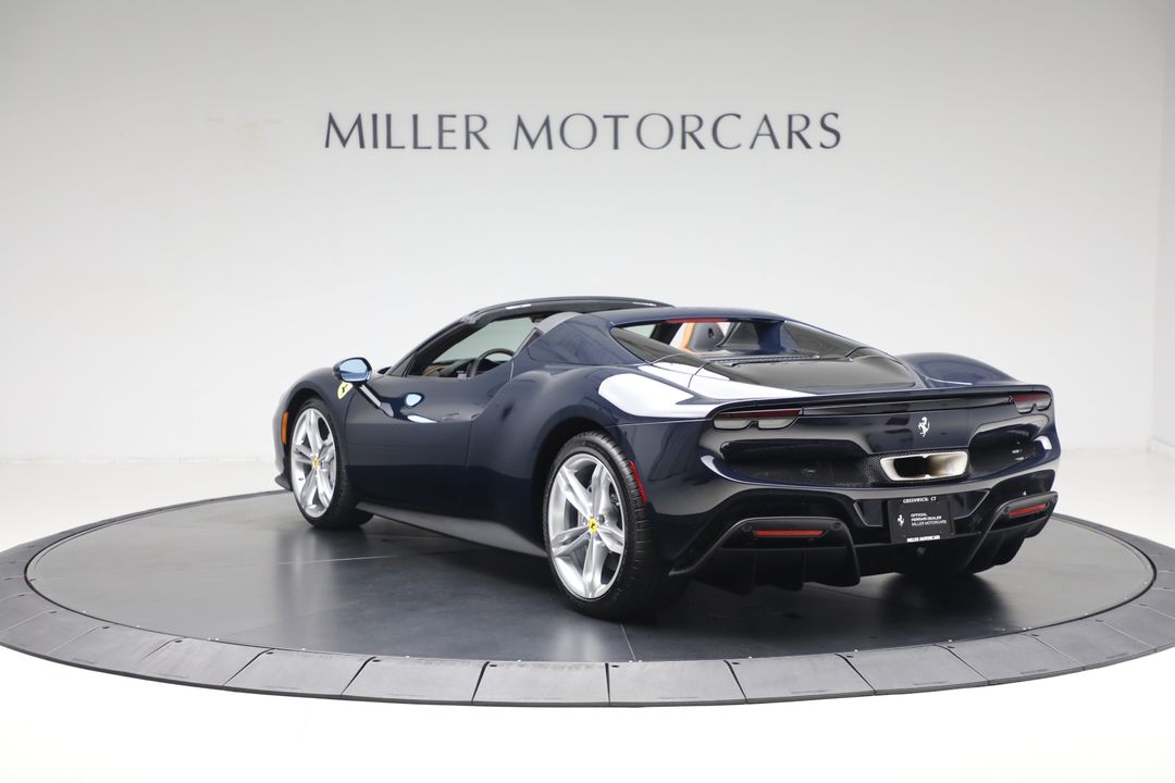 2023 Ferrari 296 GTS