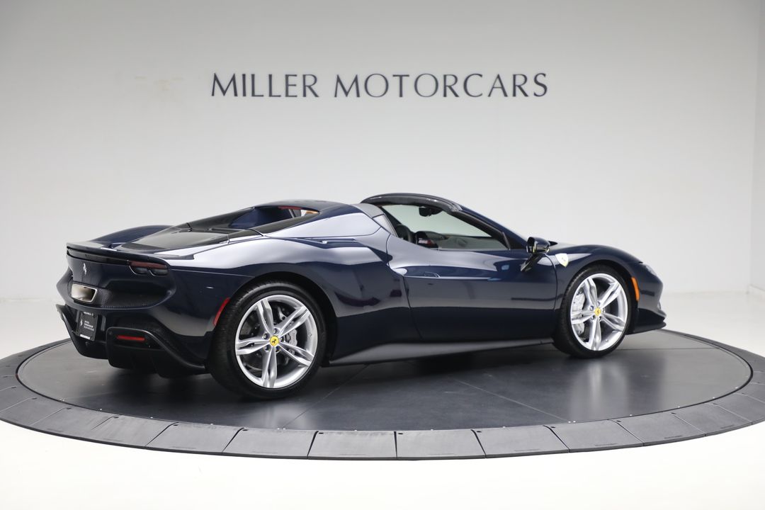 2023 Ferrari 296 GTS