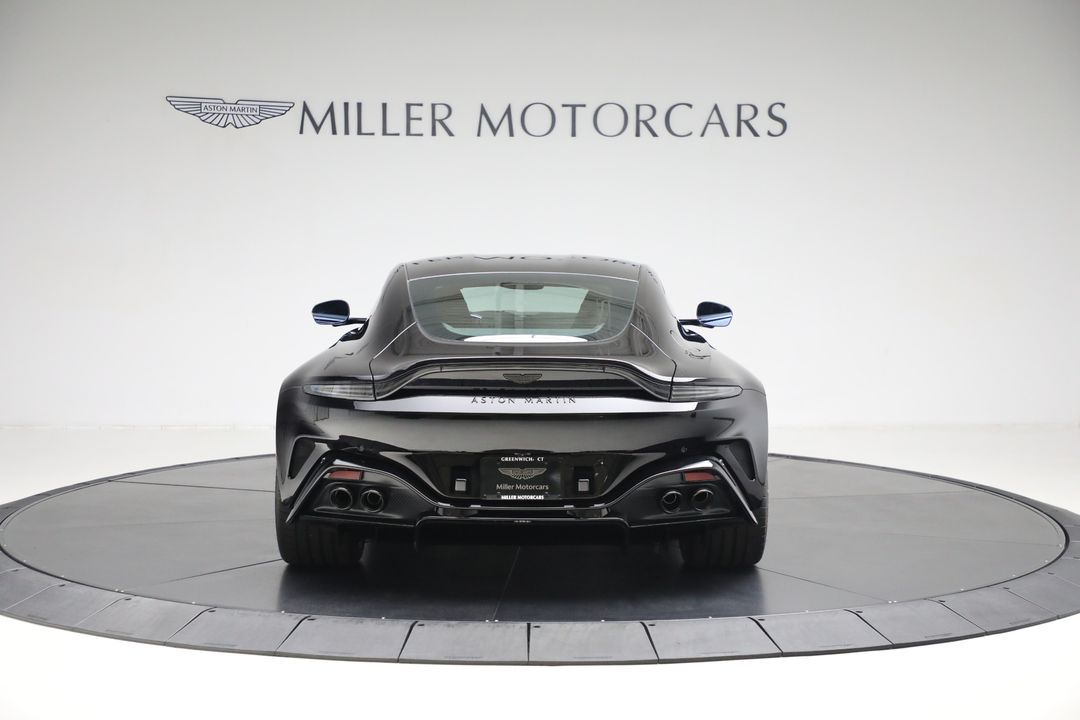 2025 Aston Martin Vantage