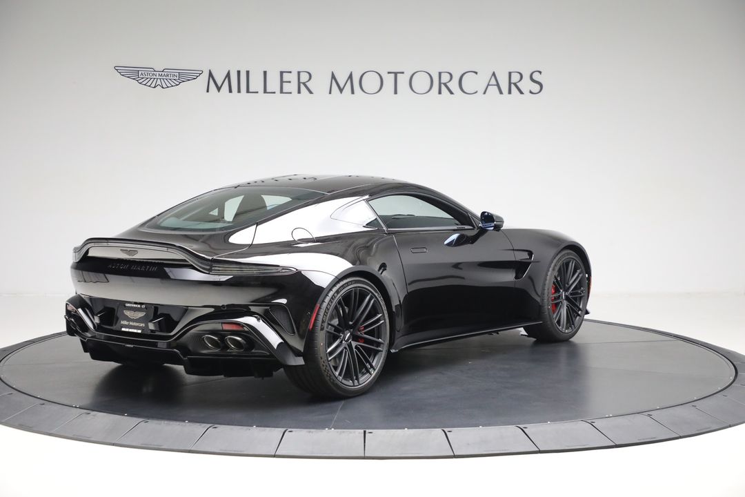 2025 Aston Martin Vantage