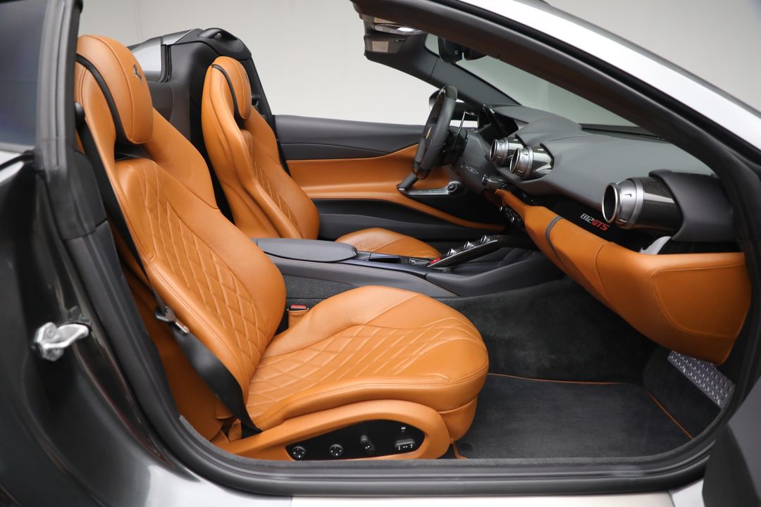 2021 Ferrari 812 GTS