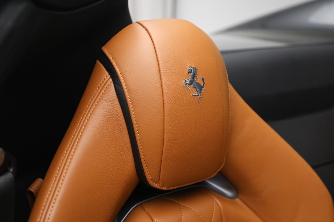 2021 Ferrari 812 GTS