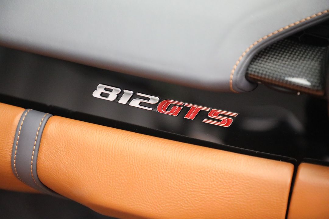 2021 Ferrari 812 GTS
