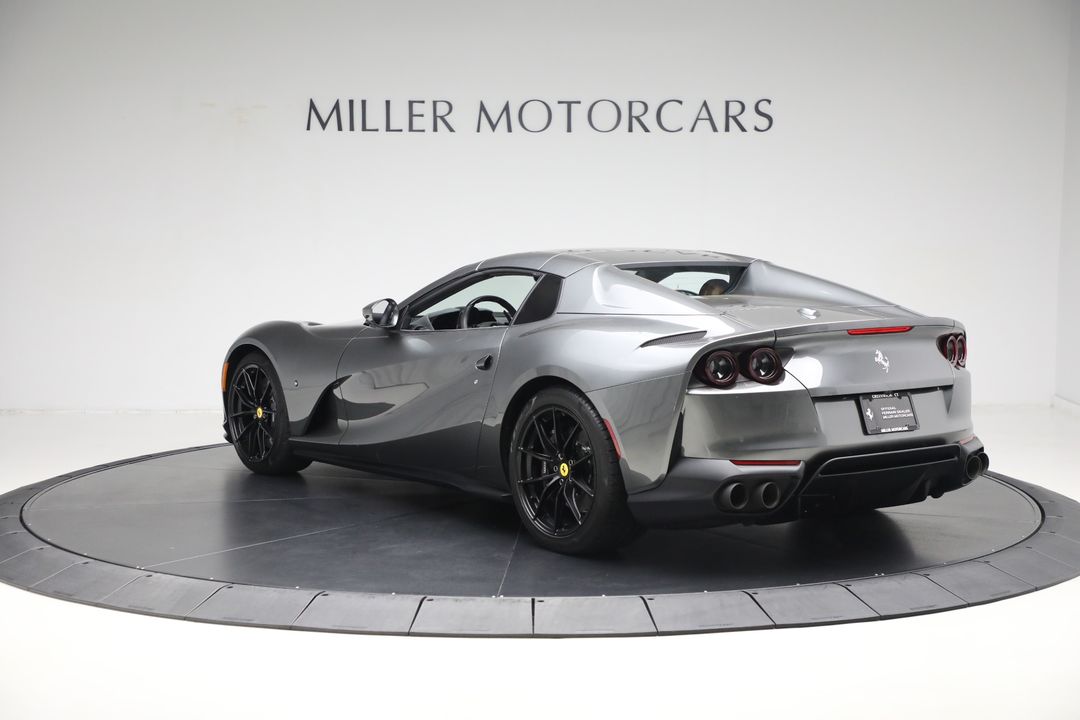 2021 Ferrari 812 GTS