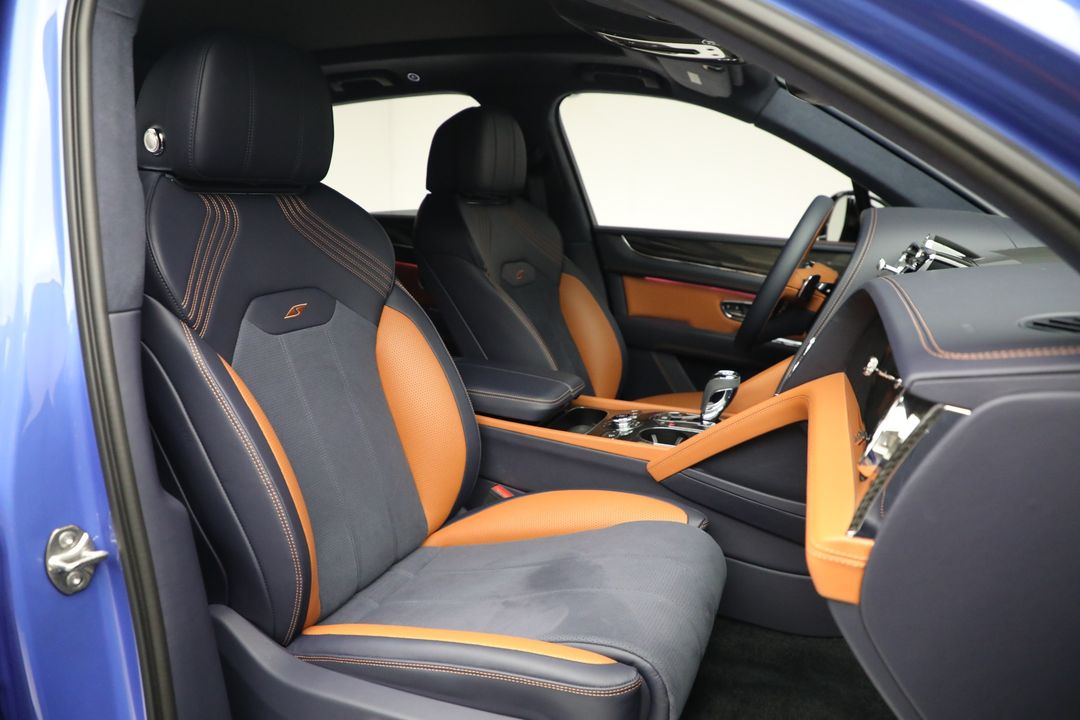 2024 Bentley Bentayga