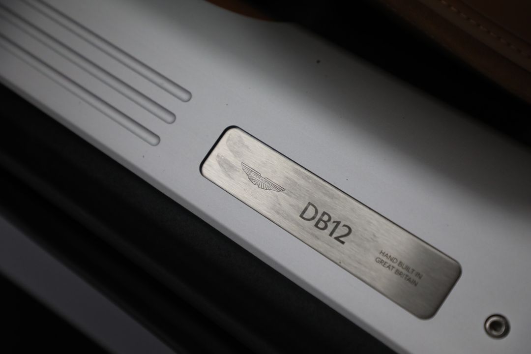 2025 Aston Martin DB12