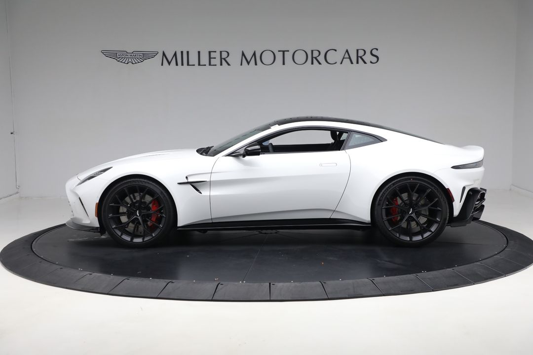 2025 Aston Martin Vantage