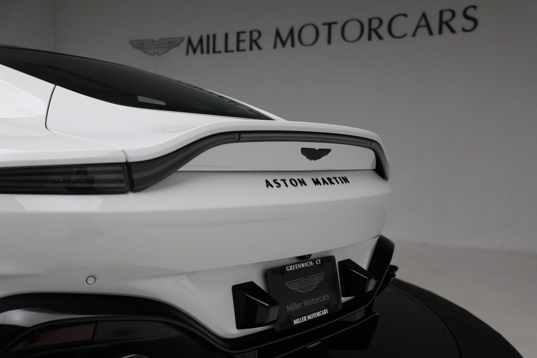 2025 Aston Martin Vantage