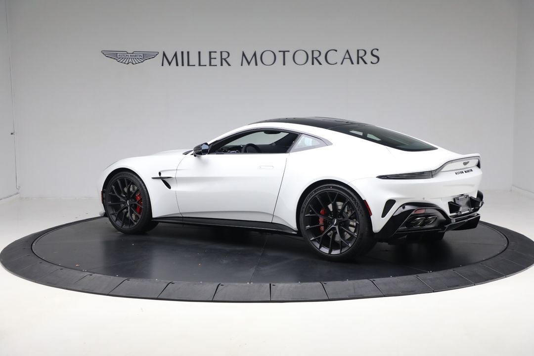2025 Aston Martin Vantage