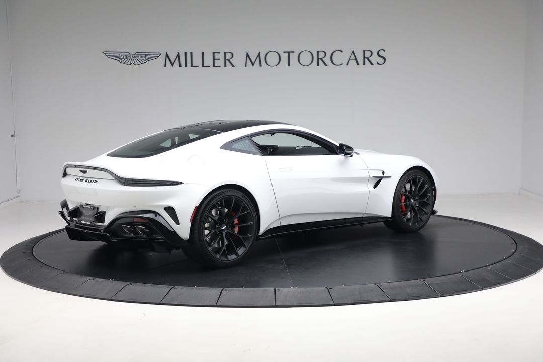 2025 Aston Martin Vantage
