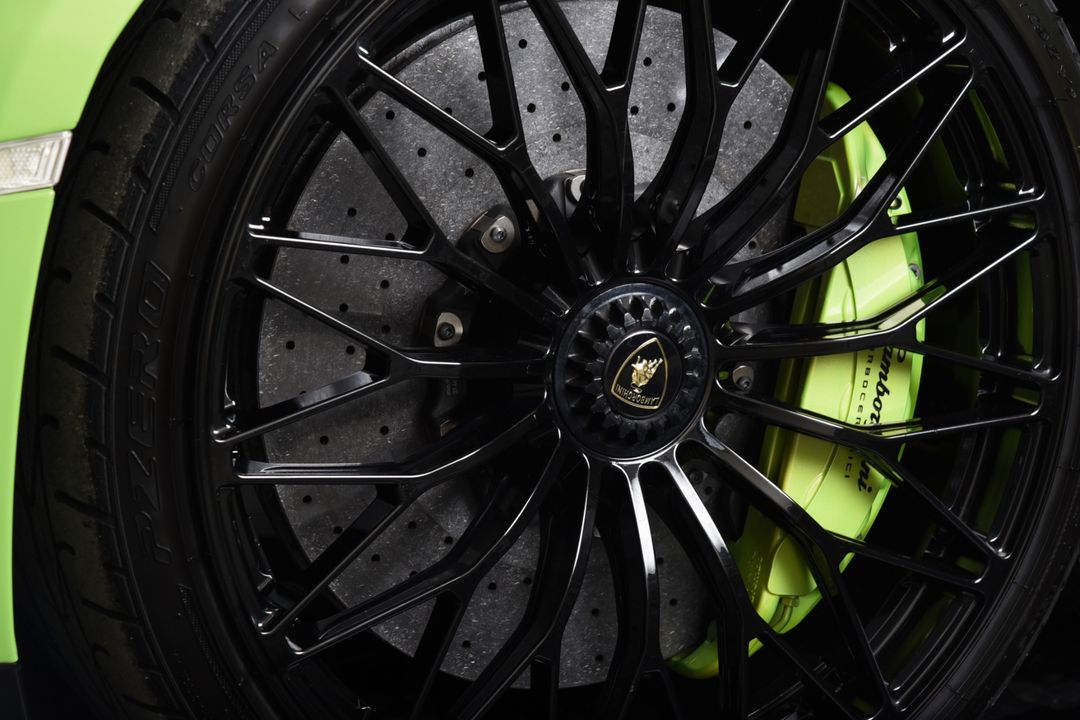 2017 Lamborghini Aventador