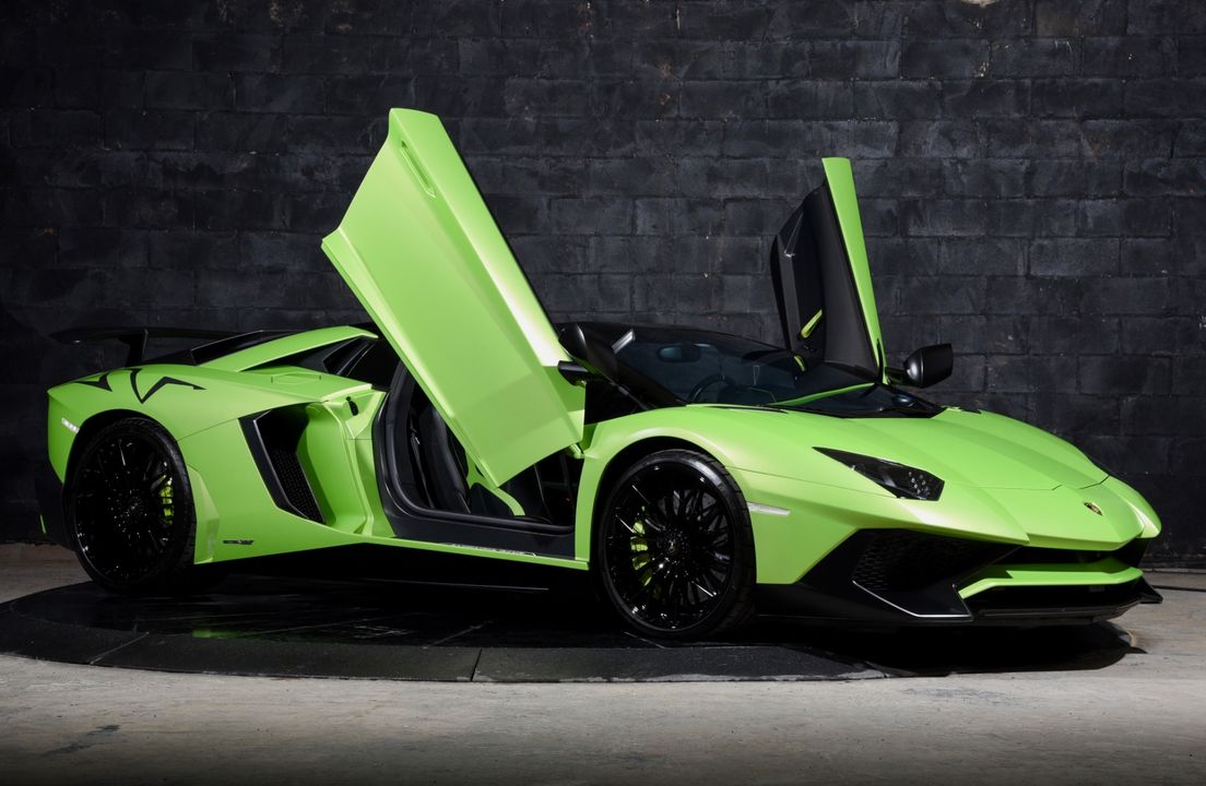 2017 Lamborghini Aventador
