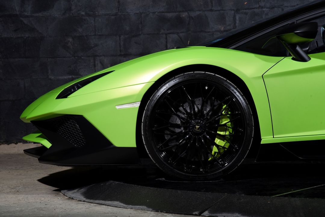 2017 Lamborghini Aventador