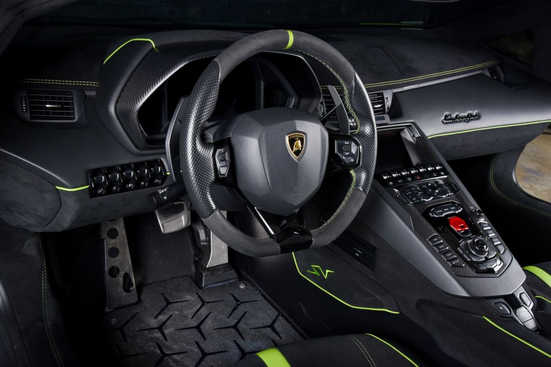 2017 Lamborghini Aventador