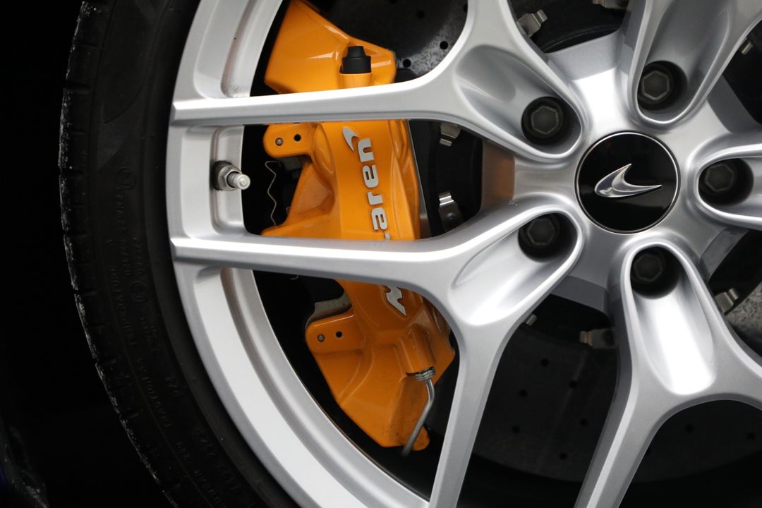 2024 McLaren 750S Spider