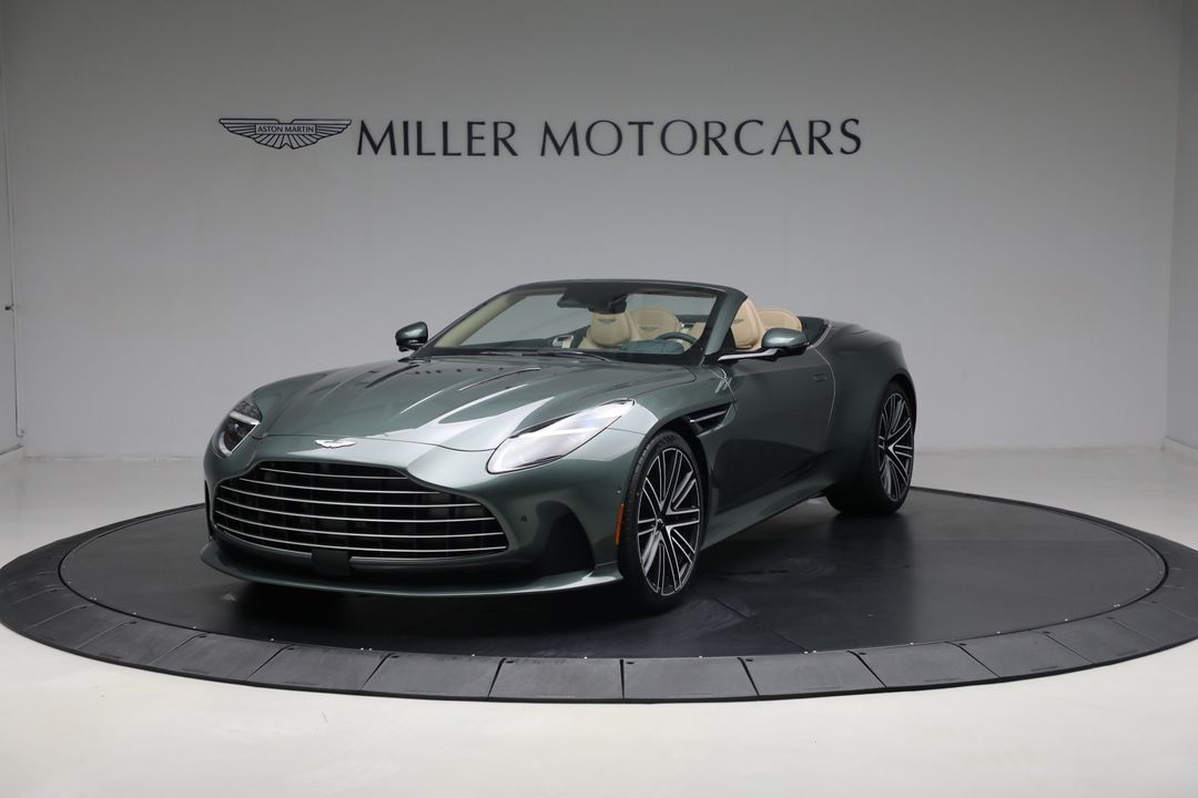 2025 Aston Martin DB12