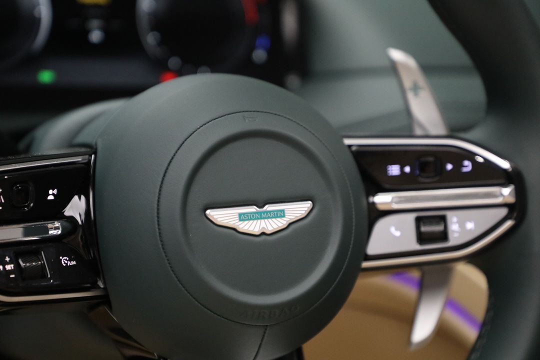 2025 Aston Martin DB12