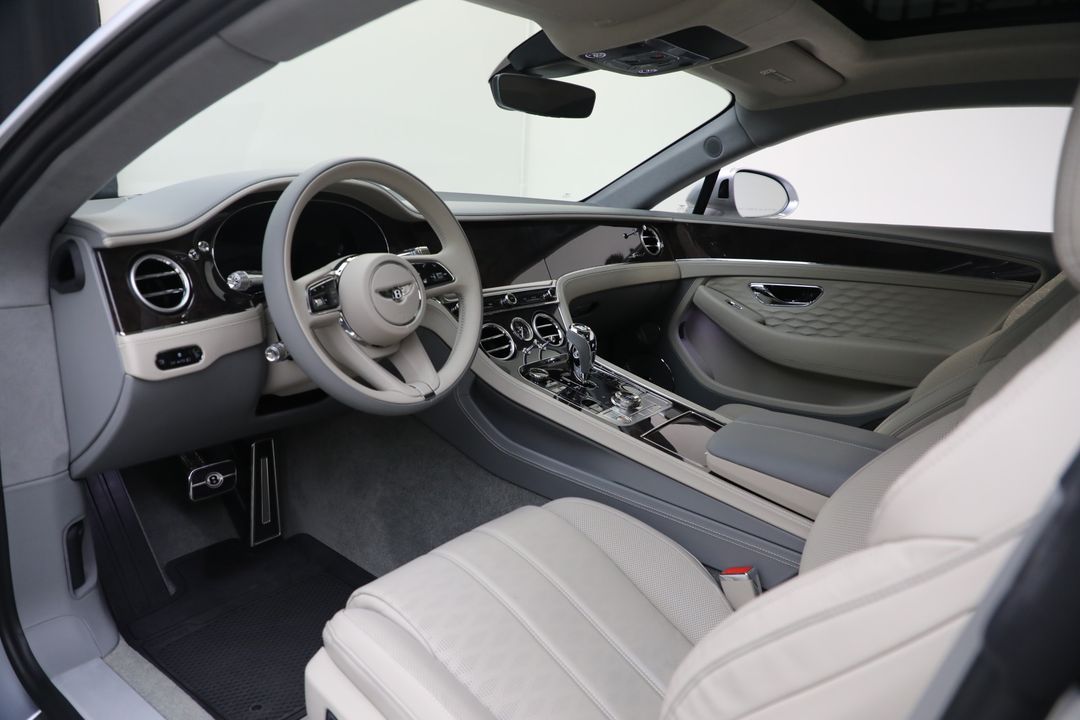 2025 Bentley Continental