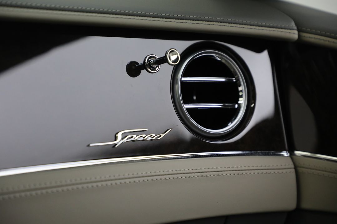 2025 Bentley Continental