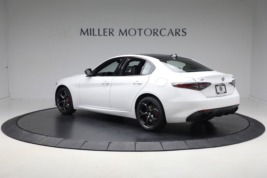 2025 Alfa Romeo Giulia