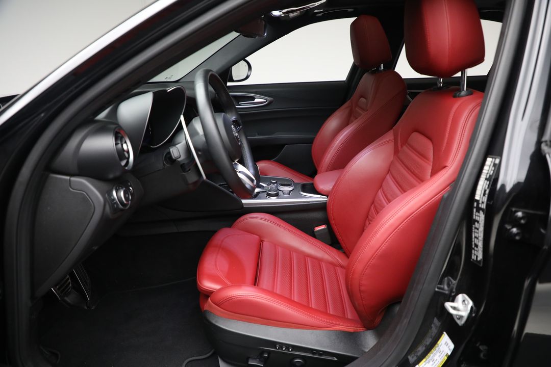 2025 Alfa Romeo Giulia