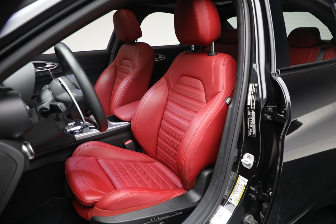 2025 Alfa Romeo Giulia