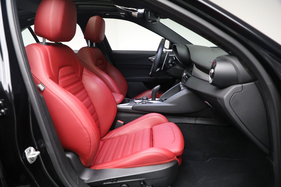 2025 Alfa Romeo Giulia
