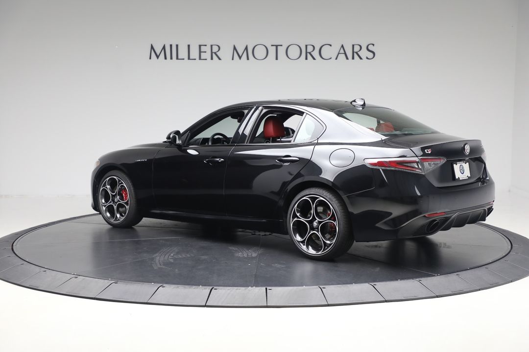 2025 Alfa Romeo Giulia