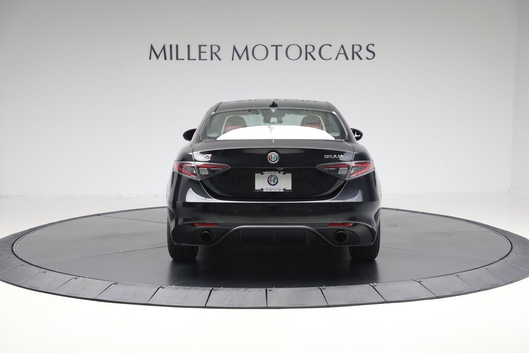 2025 Alfa Romeo Giulia
