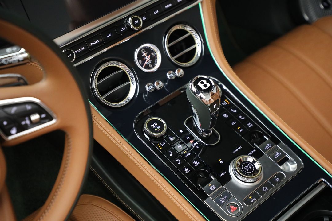 2025 Bentley Continental