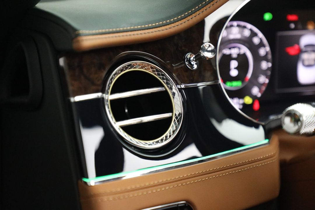 2025 Bentley Continental