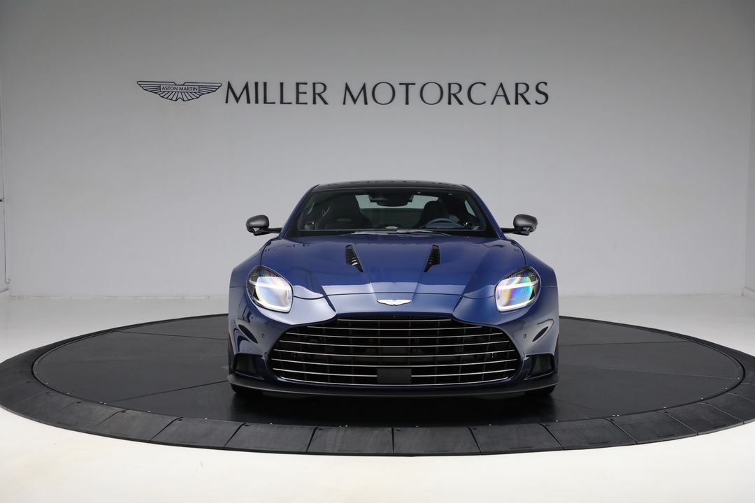 2025 Aston Martin Vanquish