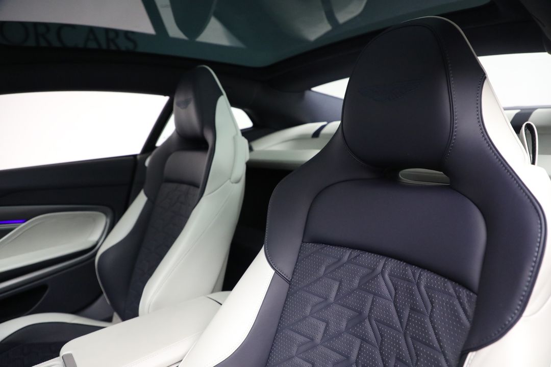 2025 Aston Martin Vanquish