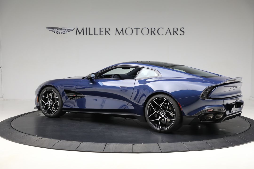 2025 Aston Martin Vanquish