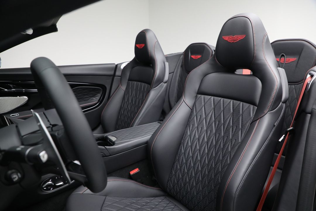 2025 Aston Martin DB12