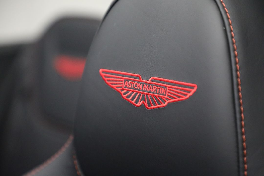 2025 Aston Martin DB12